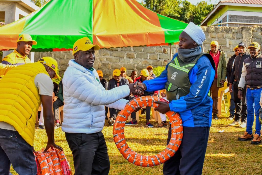 HonKibore_K's tweet photo. Mapema ndio best. 

    Ol Kalau is proof that greatness starts with the people. https://t.co/mUlEl4w1ao