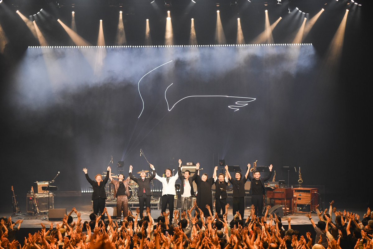 O_love_info's tweet photo. Original Love Tour 2026
「センス・オブ・ワンダー」

ツアーファイナル人見記念講堂 満員御礼❗️
ご来場ありがとうございました！

田島貴男(Vo/Gt/Sax/Key)
佐野康夫(Dr)
小松秀行(Ba)
河合代介(Or)
木暮晋也(Gt)
真城めぐみ(Cho)
Sax Section：永田こーせー / 副田整歩 / 上運天淳市

#OriginalLove https://t.co/nISJcIZnUB