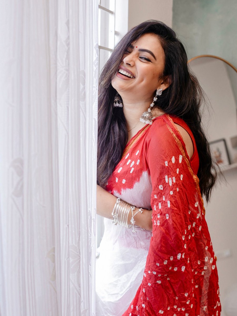 actresswoods's tweet photo. Farina Azad ✨️♥️
#Farina #FarinaAzad https://t.co/URiB7Io6mb
