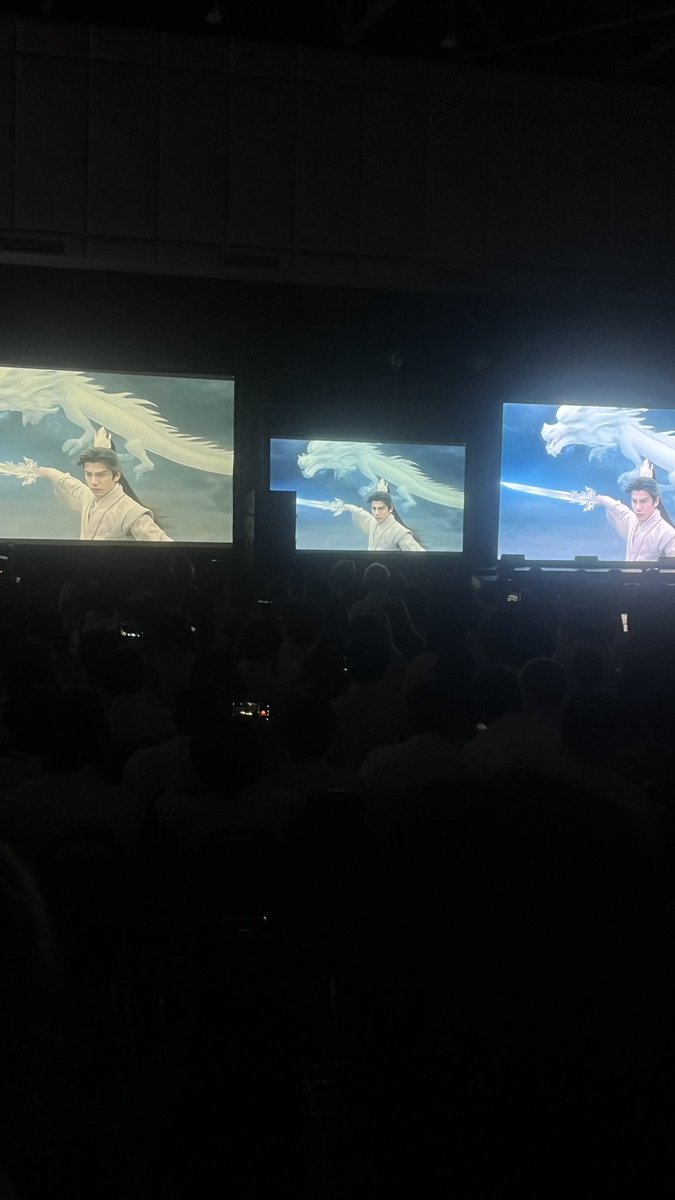 7StepL's tweet photo. 5/20 แสดงงานaiให้ดู เหมือนละครแนวตั้ง
#SPUCAaiShowcase https://t.co/ZpUzgXDw4g