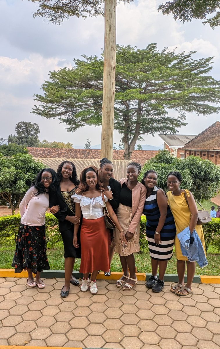 Lycans23_'s tweet photo. Yesterday was an amazing day at home 😊

RUGBY 🏉🏉
@anchors_rfc 13-31 Old boys 

Football ⚽⚽
 @AnchorsFC 3-4 Old boys 

@ngovikings @XKnightsRealm @Lycans23_ @_Hornets_ @Ngo_NgaMUST @NGO_NGA_kampala  were all part of the teams that played 👏👏 https://t.co/zWvc0QKM28