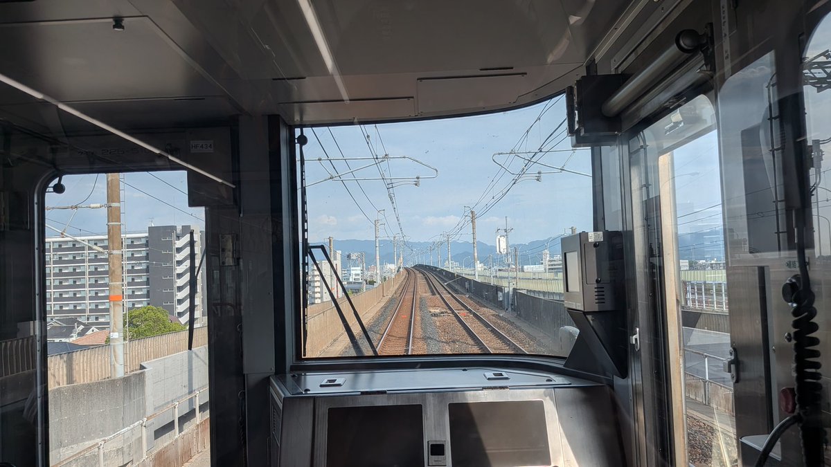 kakucham's tweet photo. 車両点検で乗車電がりんくうタウン発車してすぐに動かなくなった https://t.co/izqZziZHpD