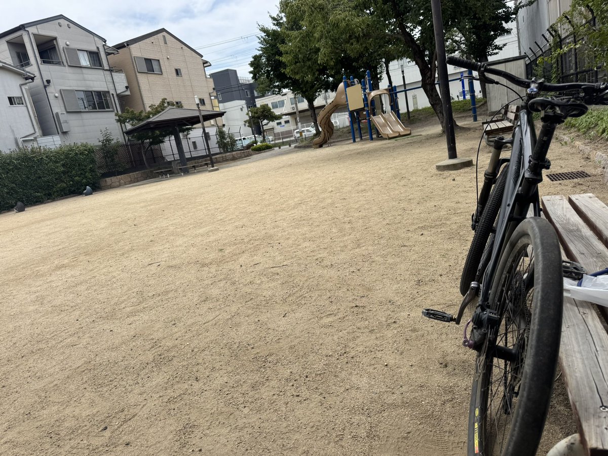 Moti_Roll's tweet photo. チャリドリしてぇ〜 https://t.co/NYAq7FVHRU
