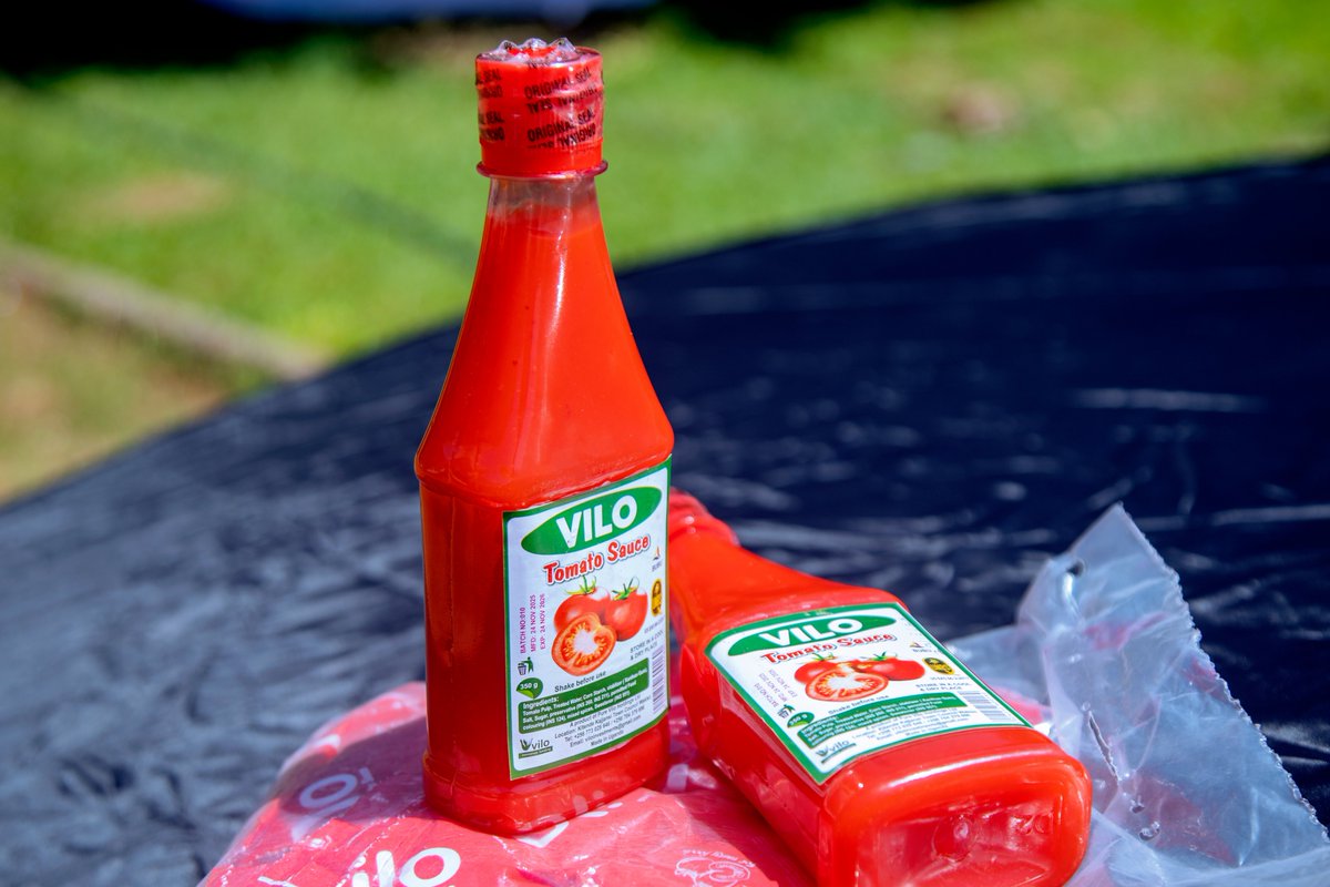 thevilofeeling's tweet photo. New week. New goals. Same rich taste 😌
Start Monday right with a stew that actually hits different.
Pure Vilo Tomato Sauce — thick, bold, proudly Ugandan.
For orders and delivery
+256773029646
#PureVilo #MeatlessMonday #MadeInUganda #StartFresh #UgandaFood #MondayMotivation https://t.co/g7zhgXvCMC
