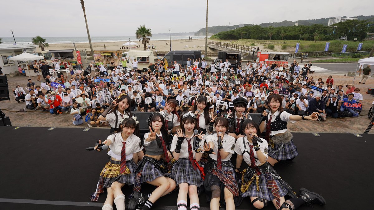 _king_records's tweet photo. WHITE SCORPION リアル海開きイベント開催、新衣装も披露しホワスピの夏がスタート
https://t.co/FyojUMmzPm
@whsp_official https://t.co/nWfHHuvAbD