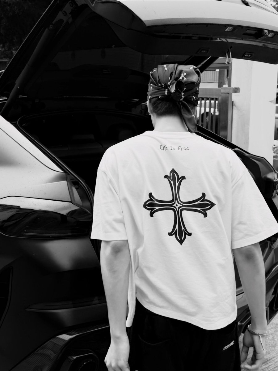Rainyyyy69's tweet photo. 🖤🤍 https://t.co/48QOZowK4l