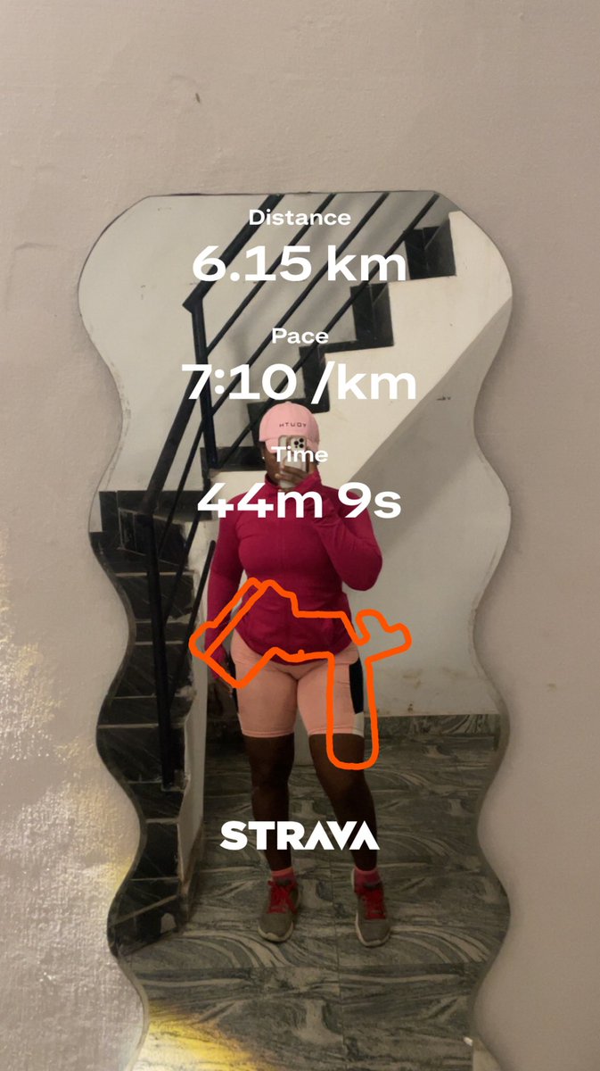 janederryy's tweet photo. First 6KM straight run 🏃🏽‍♀️ ✨ I love this #runner #morningrun #6KMrun https://t.co/7e6vMTyj4r