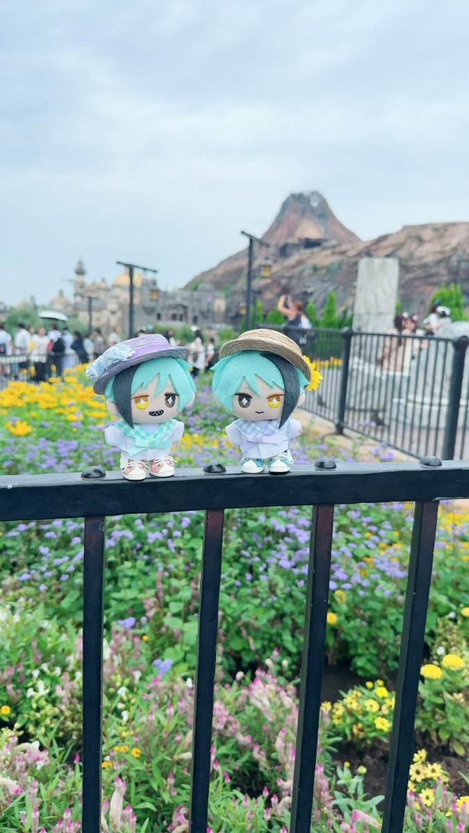 mznui831's tweet photo. 今日はここにいます。
雨降ったり止んだりで忙しいです🙃🙂 https://t.co/XCbqcfeH3Y