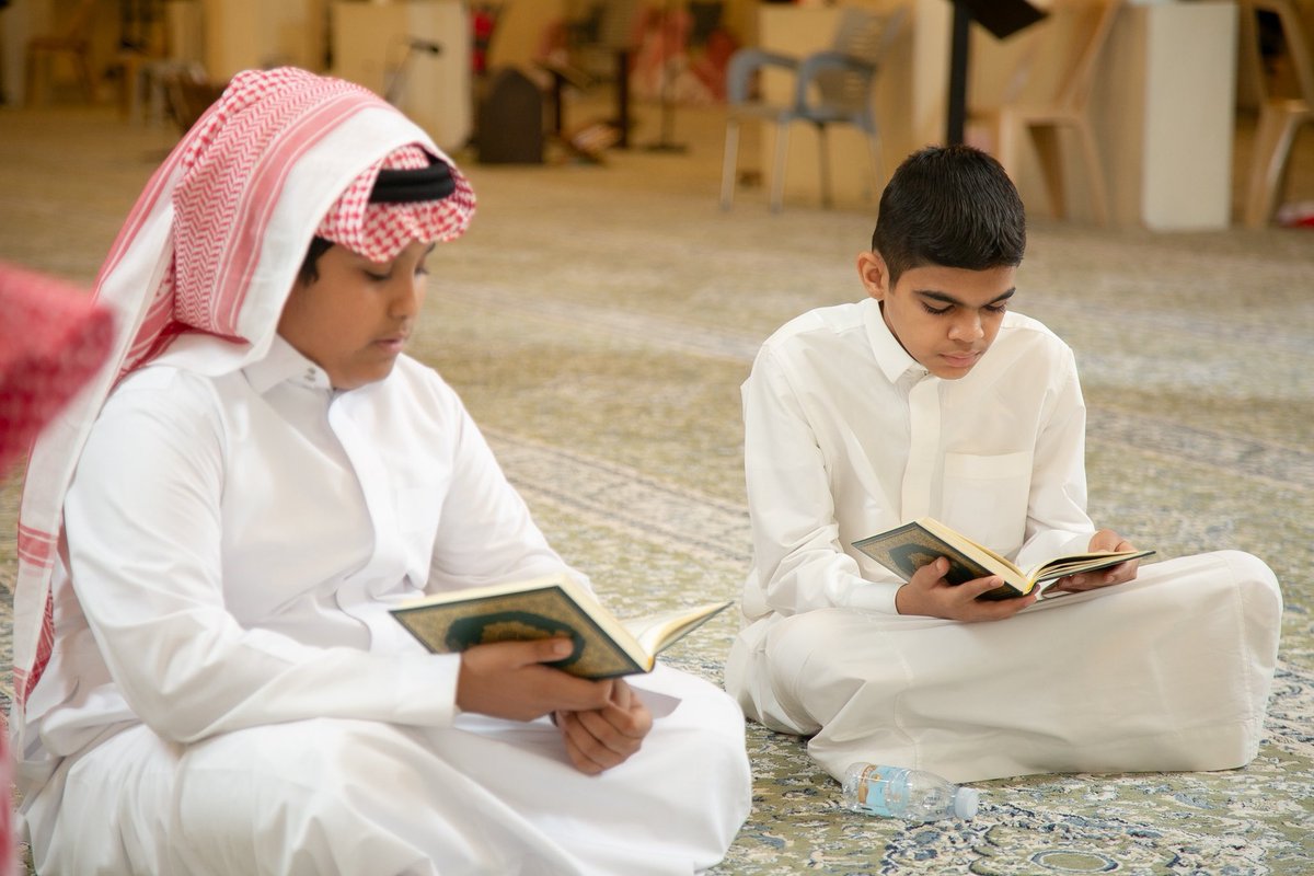 JAfaleq's tweet photo. 🌟 | #الأترجة 

بهممٍ تتجدد، وعزائمَ لا تعرف الفتور، يواصل طلاب حلقات الأترجة في أسبوعهم الثاني رحلتهم القرآنية، بخطى واثقة نحو الإتقان والتميّز، في مشهدٍ يجسد روح الاجتهاد، ويثمر إنجازًا يليق بأهل القرآن https://t.co/sJNrCqpqTq