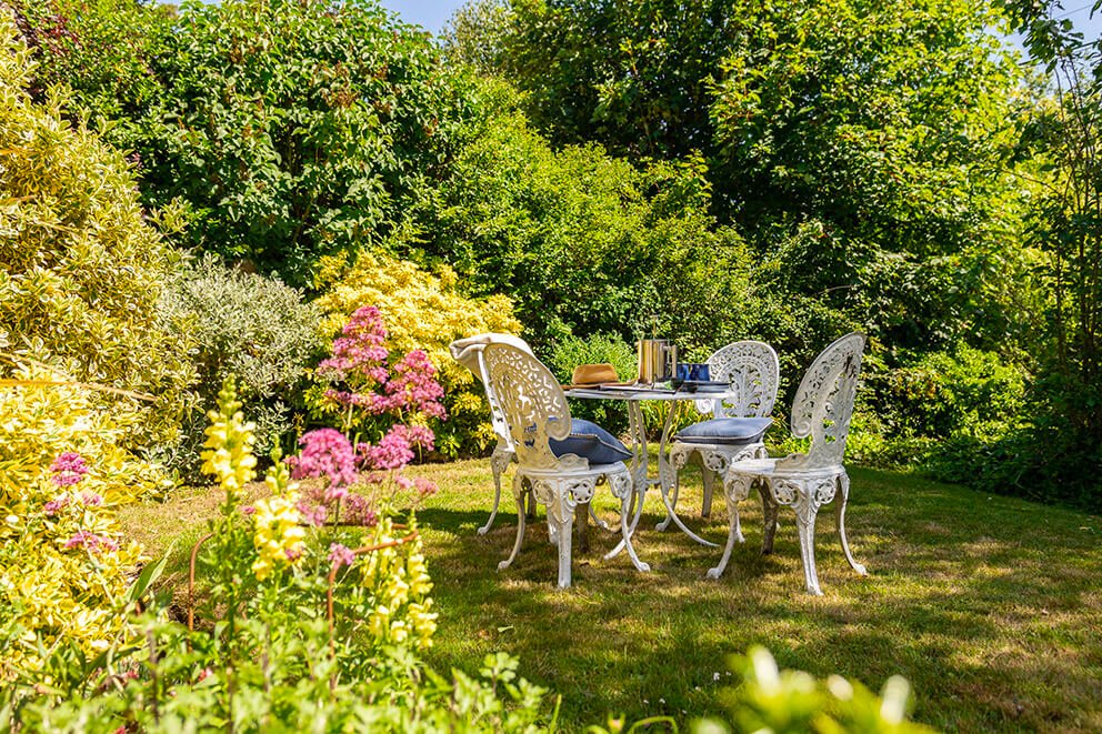 StayAtManorFarm's tweet photo. The Granary is fully booked this month, but you can book a 3 night stay in August for just £246! #accommodation #holiday #holidays #shortbreak #selfcatering #dogfriendly #suffolk https://t.co/kw0SVvIRlk