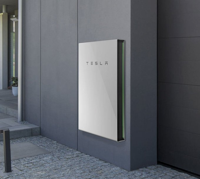 travel_invest's tweet photo. 🚀 Tesla Virtual Power Plant, 이미 거대한 규모!

• **213,000대** Powerwall 등록
• 2025년까지 그리드에 **35 GWh** 공급
• 소유자들 총 **6,000만 달러** 수익 창출

가스 발전소보다 훨씬 저렴하고 효율적인 미래 에너지 시스템 🔥

#Tesla #Powerwall #VirtualPowerPlant #에너지 https://t.co/Am4sYXqkbv