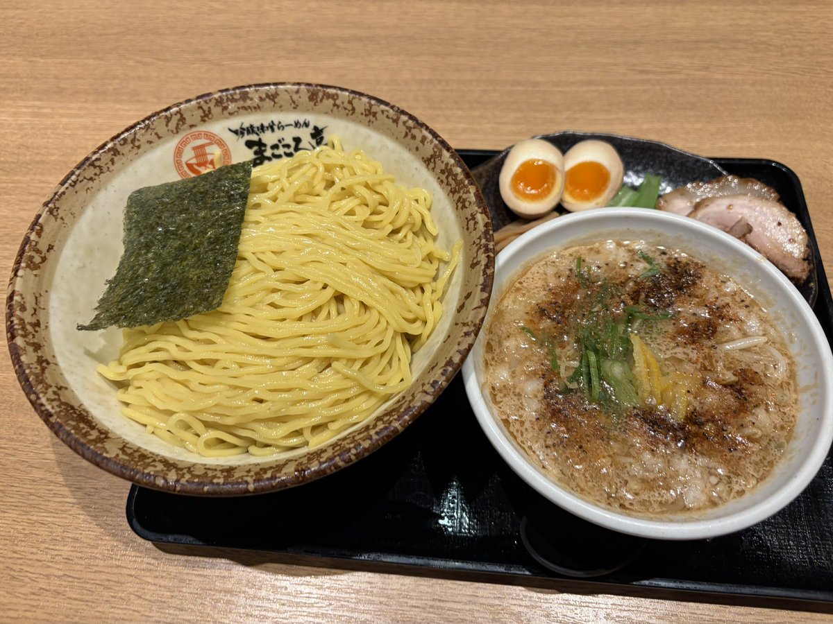 liuto_appare's tweet photo. 美味しい物たくさん食べてきた🙏 https://t.co/ACvsNAVHMu