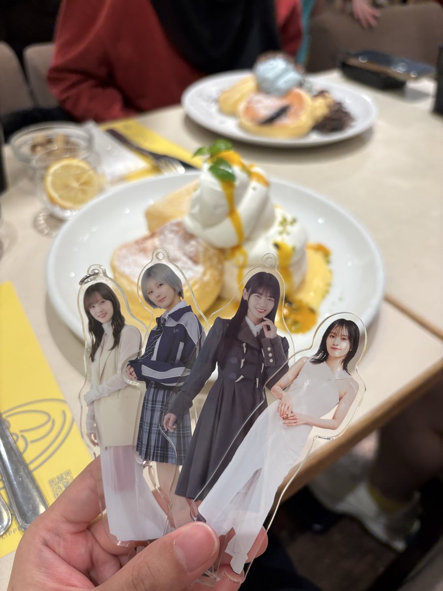 stanggroups99's tweet photo. Excited for tomorrow! My first love from Osaka!! Also brought my current love and the other Osaka girls to support Sayanee 🤭

Throwback to last week miiguri when I told Hono chan I was an NMB fan and I will be attending this concert, her surprised and happy face was too cute 🥹 https://t.co/rv8Ru9KPoh