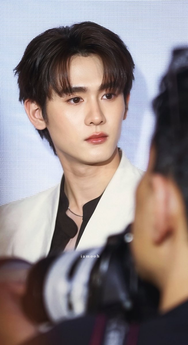 _iamooh_'s tweet photo. แล้วน้องบุ๊คตอนหน้านิ่งๆ นี่คือพี่เดชมาก
ป้าตร๊ายยยยยยยย 😭😭

#kasibook https://t.co/aONSjByHs5