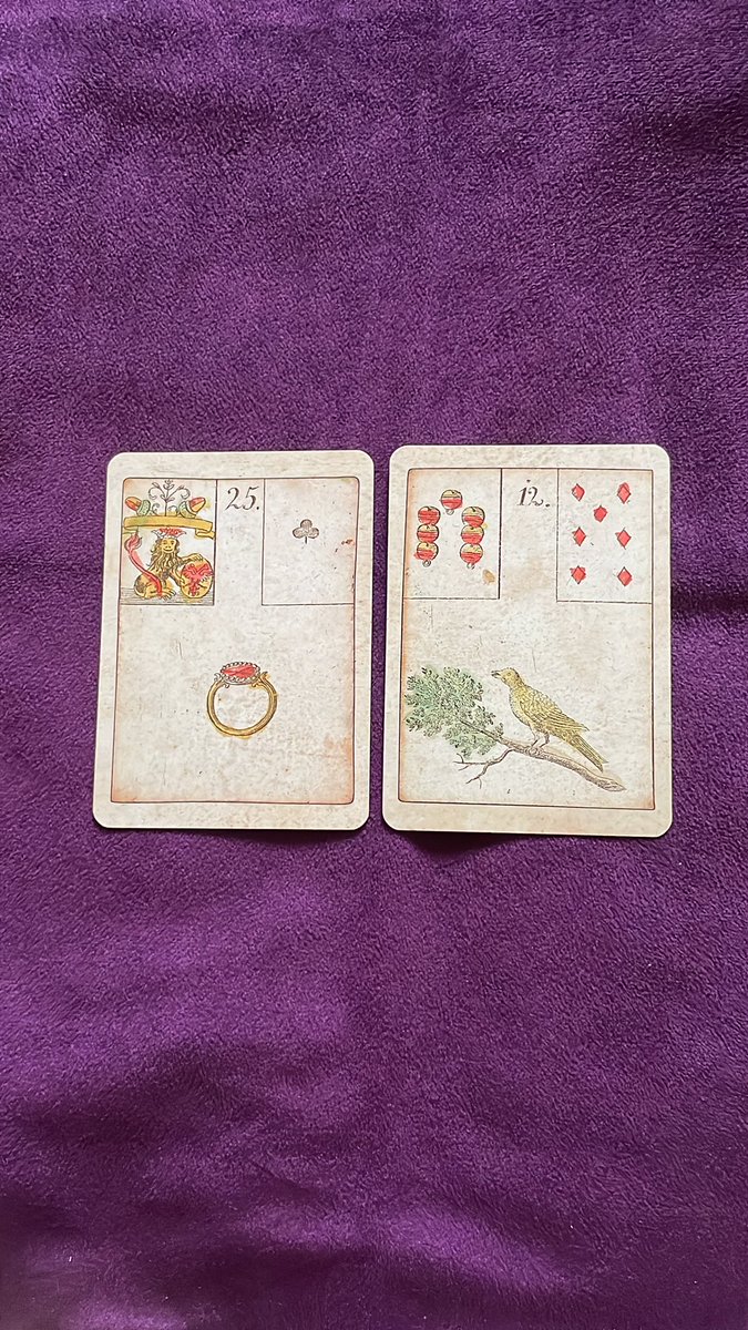 youta44's tweet photo. 今日のカードからのメッセージ
ルノルマンカードより、『指輪』と『鳥』

何か約束を交わしたことで周囲の噂になっているようですね💐

今日も良い一日となりますように https://t.co/gcOj32kN6v