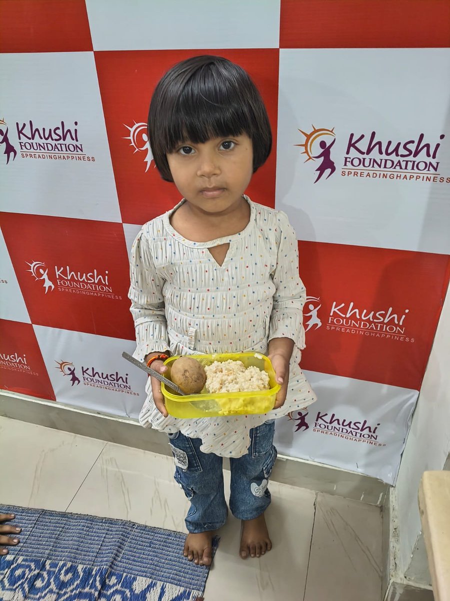 khushithengo's tweet photo. Alone we can do so #little, together we can do so #much
#YouAndWe #CanUpLift https://t.co/7qABWFVJQ4