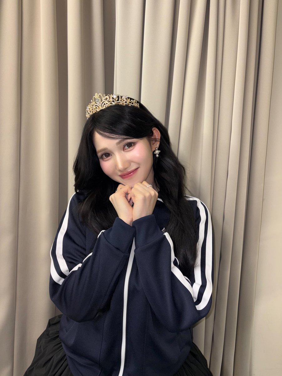 issue_is_coming's tweet photo. 第619回
ミス異種女子高等学校コンテスト
総合優勝👑 3年A組 釼持菜乃💐

皆さんのおかげでここまで来ることができました。
心の底から感謝の気持ちでいっぱいです。
ミス異種の名に恥じぬ様、
これからも高みを目指して精進し続けます❤️‍🔥
皆さん、大好きです🫶

#ISSUE #NANO https://t.co/8LnyWF2yZy
