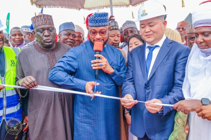 NigeriaStories's tweet photo. JUST IN: Dauda Lawal, governor of Zamfara, has inaugurated a $200 million lithium mining and processing plant in Boko village, Zurmi LGA of the state. https://t.co/y82n6paNUD