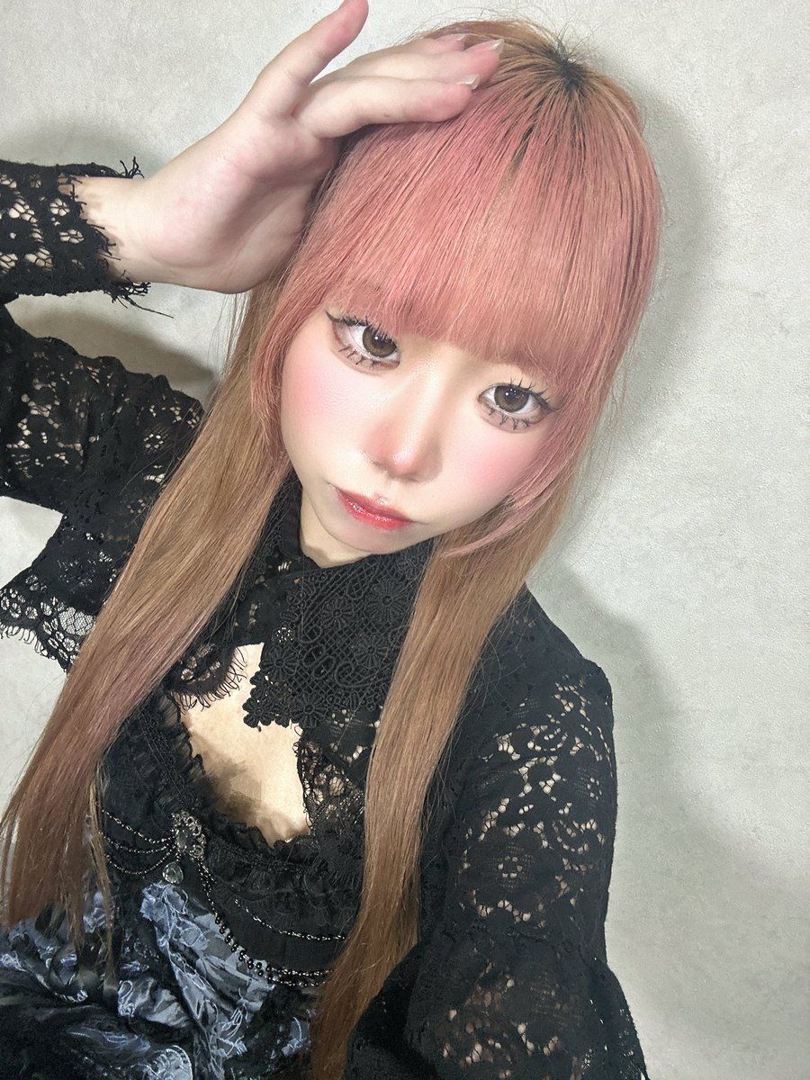 _4m4__'s tweet photo. あちーな
17~22

@cafe_fammie

大阪市浪速区日本橋西1-2-25st難波ビル5F

 #コンカフェ  #自撮り界隈 https://t.co/yVCJcoOsRG