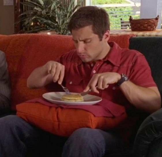 dazzle_stretch's tweet photo. james roday rodriguez i love you and your silly little pillow habit https://t.co/7VNPbKW1AU