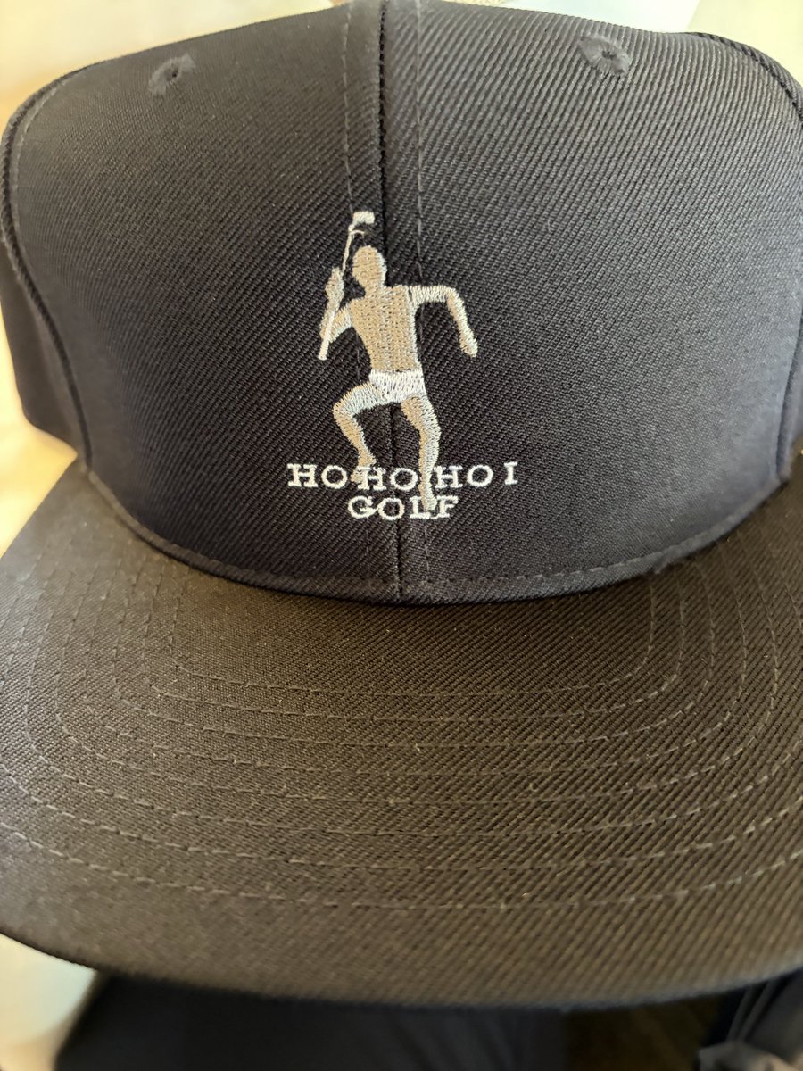 emutake3636's tweet photo. 遠藤兄さんのコンペで
144人中8位🏆
ほほほいキャップ🧢貰えた‼️
あとアイスも郵送で🩷
にしても大山っね美しい山🏔️ https://t.co/ScqnGtv97Z