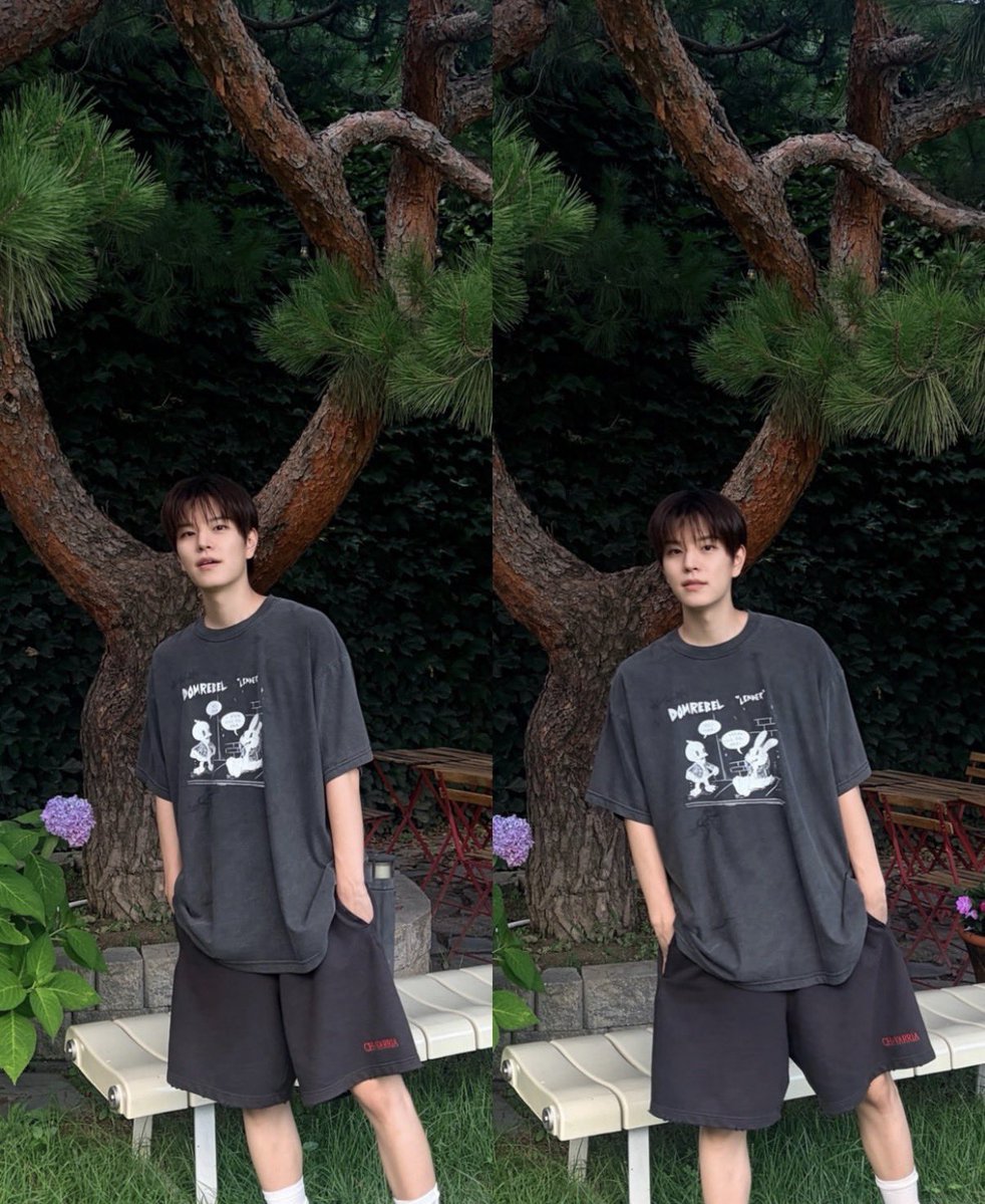 luvksminnie's tweet photo. the way no one has ever boyed the way seungmin boys so boyingly https://t.co/587lleHrNk
