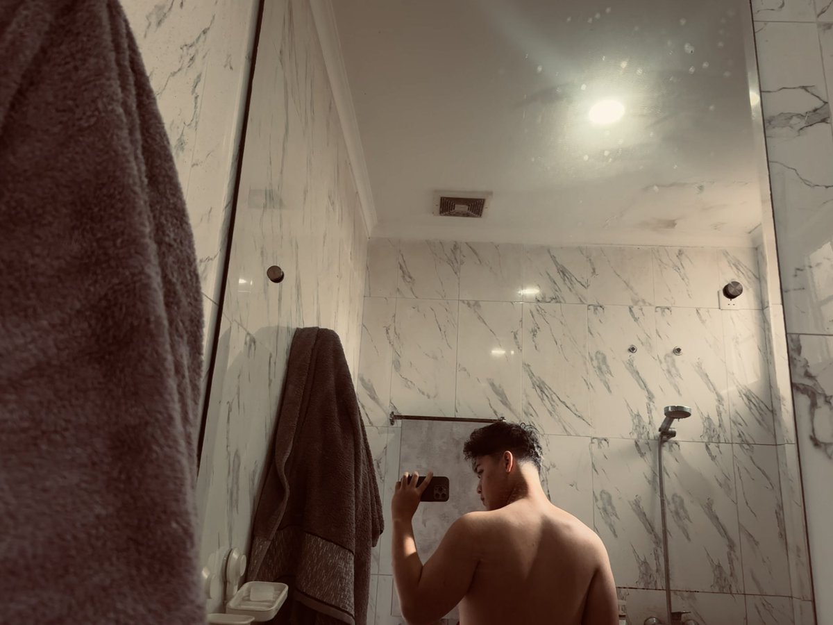 urfavoubigboy's tweet photo. lighting nya bagus https://t.co/9L13wAFvRM