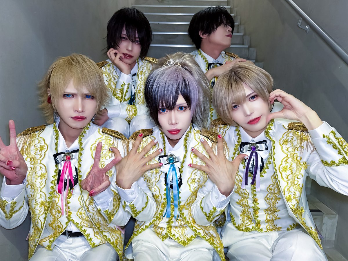 0153_official's tweet photo. 2026.07.12 @ Veats Shibuya

『渋公前に本命をもっと世間に広めようワンマン』ありがとうございました🩷💚🩵💛💜 https://t.co/lb5p8SOztO