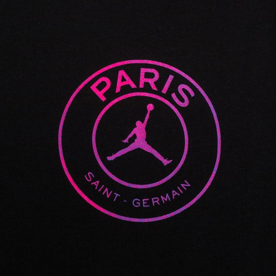 LMDPSG's tweet photo. 🚨 Le PSG continuera, pendant plusieurs saisons, d'être la seule équipe de foot associée à la marque Jordan, détenue par Nike. ❤️💙

🗞️ @lequipe https://t.co/155kBNl8BU