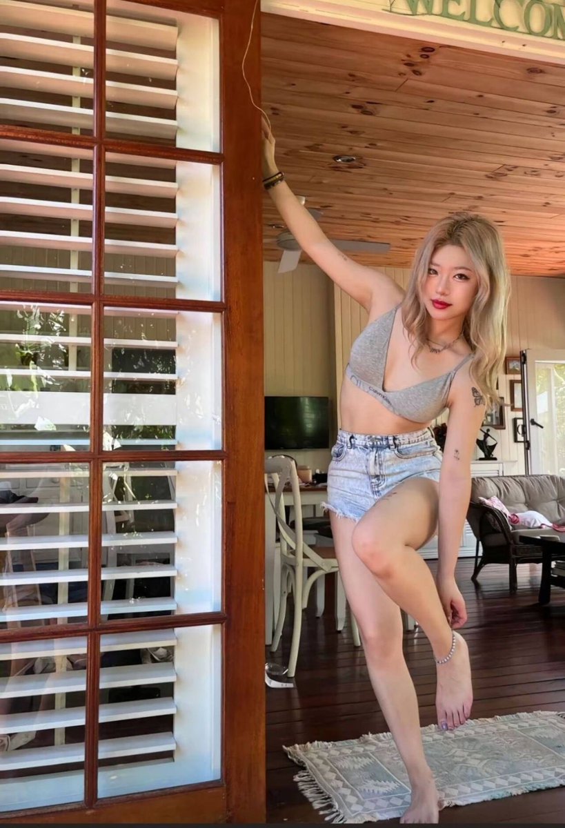 wangjun97162904's tweet photo. 黑心女s 已验证 #atm奴 #findom #女s https://t.co/aXK7Pj612r