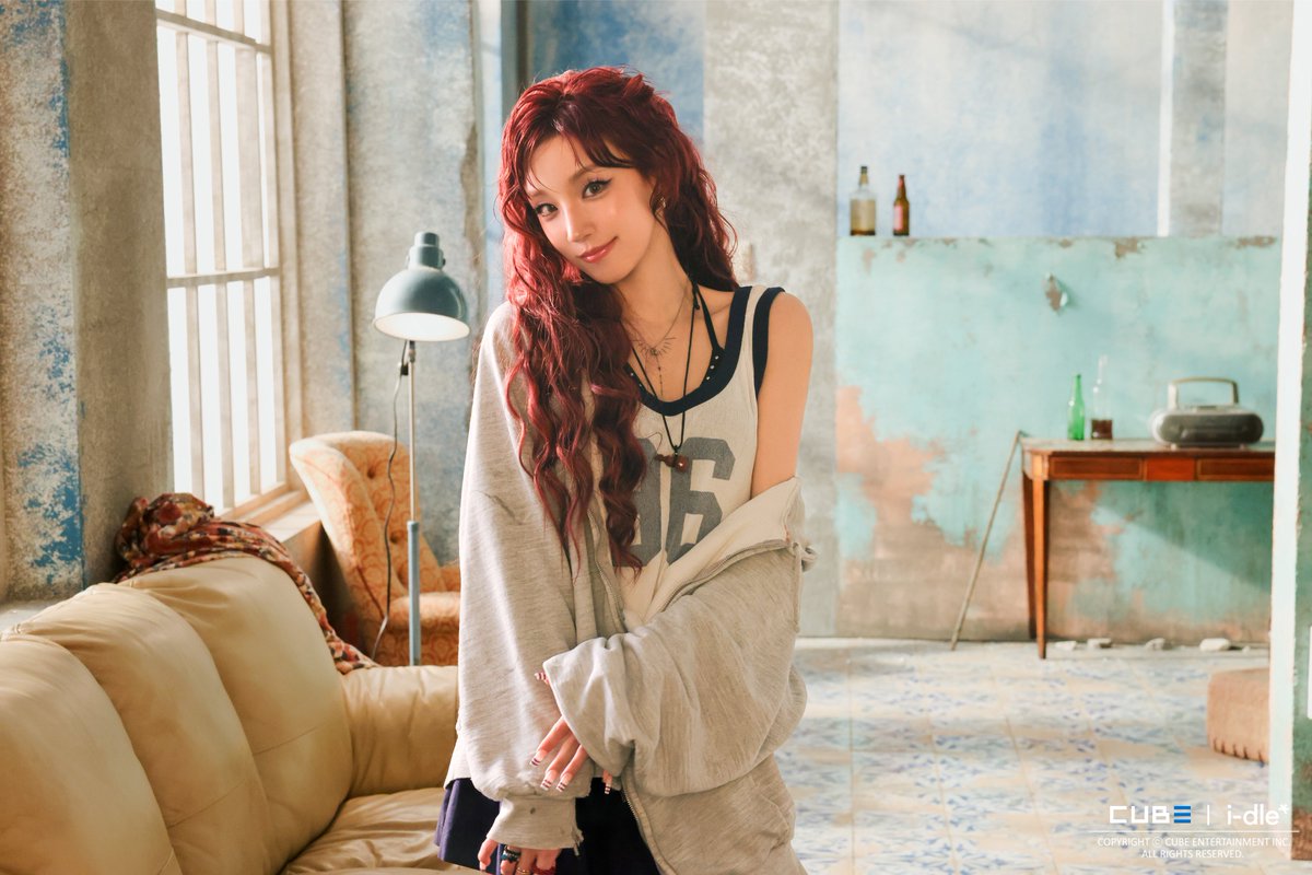 yuqipictures's tweet photo. 260713 @official_i_dle ‘Gimme Dat Love’ M/V Filming Behind 📸

#YUQI #우기 #宋雨琦 https://t.co/A9QUVjq5ZE