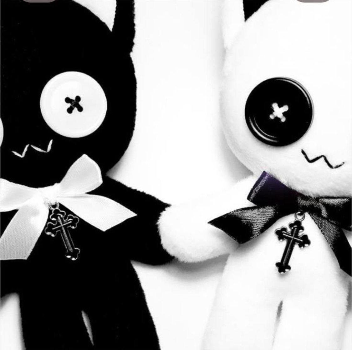 luxxnite's tweet photo. #moothunt        #intro 

        alex ♡      ﹒minor 

 esfp      𖹭      he / they

             ⋆｡˚

↻ to be moots!

#edtwt #shedtwt #anitwt #alnstwt #alextwt #yumetwt #bsdtwt #kpoptwt https://t.co/7Fcxg9sjUG