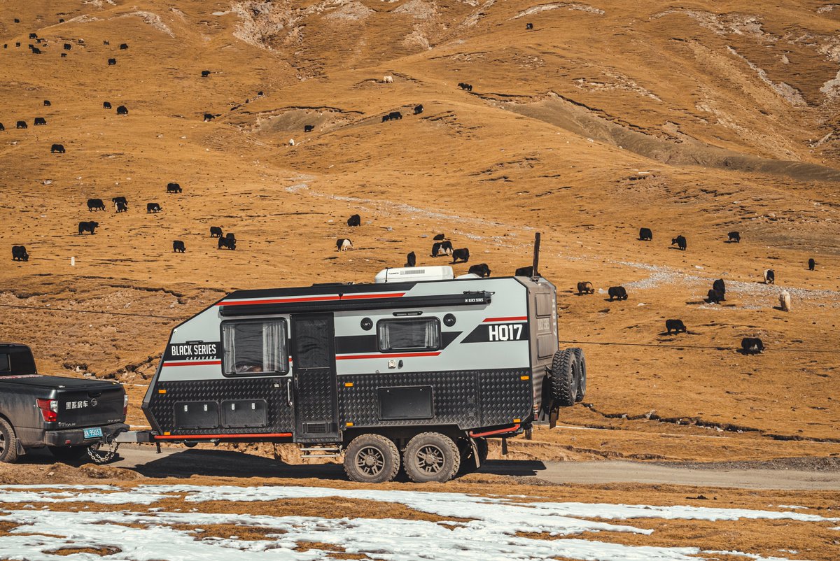 BlackSeriesUS's tweet photo. Built For The Places Others Can’t Reach.
Beyond the pavement.
Beyond the ordinary.
Black Series is engineered for those who chase remote landscapes, open horizons, and unforgettable journeys.
Go further. Explore deeper.
#BlackSeries #Overlanding #OffGridLiving #AdventureReady https://t.co/ezPuOIX5ps