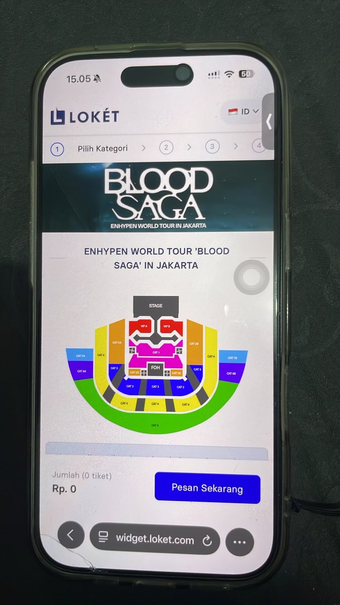 chxscxke's tweet photo. ada yang mau nitip ga? mumpung udh masuk

#enhypen #enhypeninjakarta #bloodsaga https://t.co/kCPrRHb9wG