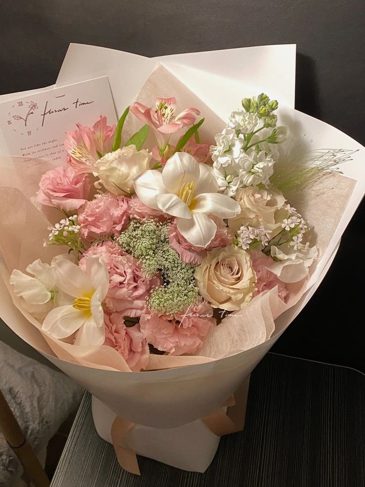 ikimryuul's tweet photo. @mfselfoll @Sincerely13th @euncseok Happy first monthsary, lovebirds! @euncseok 
Wishing you many more months of love and laughter. 🥳 https://t.co/FOPjlJkN1D