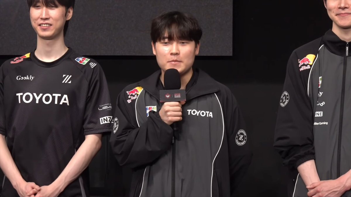 Overwatch2_NEWS's tweet photo. 【OW】Properが引退を意識する苦悩を告白「今がキャリアで一番苦しい」「ファンのお陰で歯を食いしばって自分を証明できる」

https://t.co/8Ft09nLEtA https://t.co/zrKZxQF4Fo