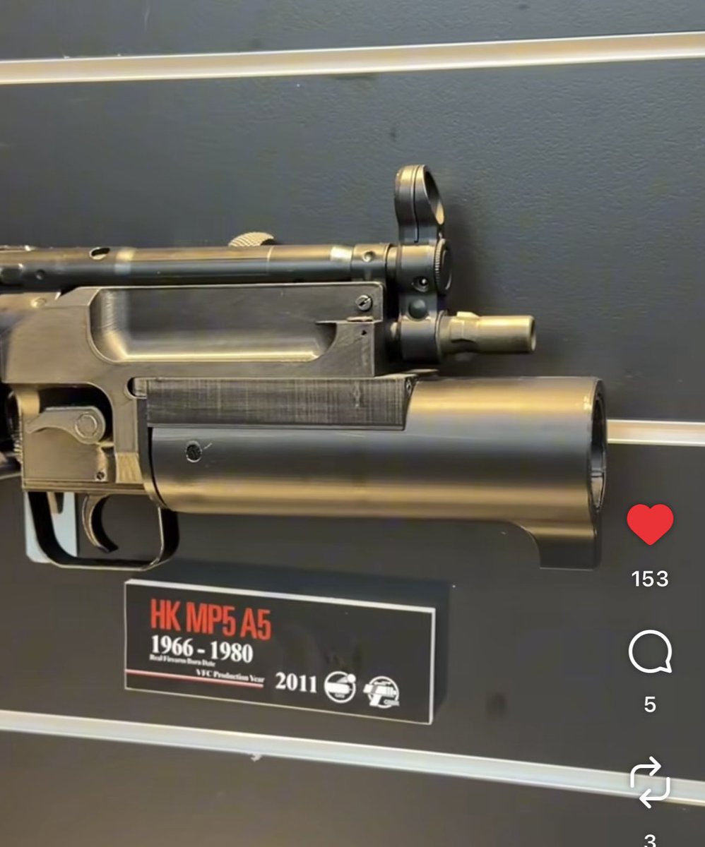 MARINES1911's tweet photo. VFCの新作
パンツアーファウスト3
HK21
HK79グレードランチャー
ISL-200
新作はランチャー系が多いね https://t.co/lotVPmmUFu