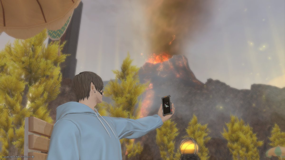 51244goldtree's tweet photo. #FF14 昨夜もローラさんの地図PTに参加してきました！普通の日もログインしようと思ったらできるんだけど何か会社から帰ったらゆっくりするサイクルになっちゃった💦
この間貰ったヤーンに乗ったSS、やっと撮れたw本当に呼び出した時の鳴き声？可愛い🤭 https://t.co/5xdYxcYKYK