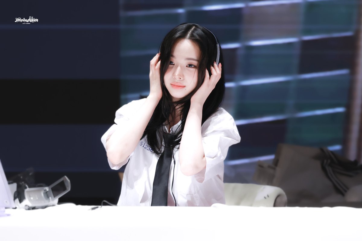 jiminiverse411's tweet photo. 260704 MS

#카리나 #KARINA #에스파 #aespa https://t.co/txZAweucky