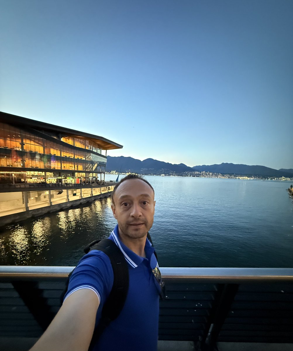 1jaramillo's tweet photo. Hay momentos que no llevan una explicación, simplemente se disfrutan.
#Stylelife #Enjoy #JustLive #Sergio #Travel #Trip #Photography #God #Dios #SkyColors #Trader #Bitcoin #Mexico #RoadTrip #Canada #Vancouver #BritishColumbia #BestVersionOfYou #NeverGiveup #TravelMoreWorryLess https://t.co/YLeJHdeAPm