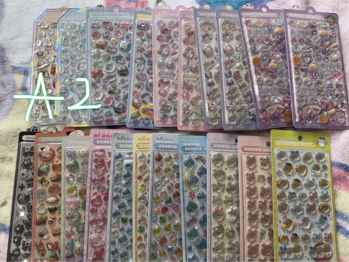 mmmmmi_869's tweet photo. ボンボンドロップシール　お譲り　交換
リプ続きますm(__)m
譲　サンリオ　ディズニー　水族館限定
うるちゅる　幅広くあります

求　買取
（商品＋送料）
ヤフフリ等経由の場合手数料 https://t.co/RTT9oomCl8