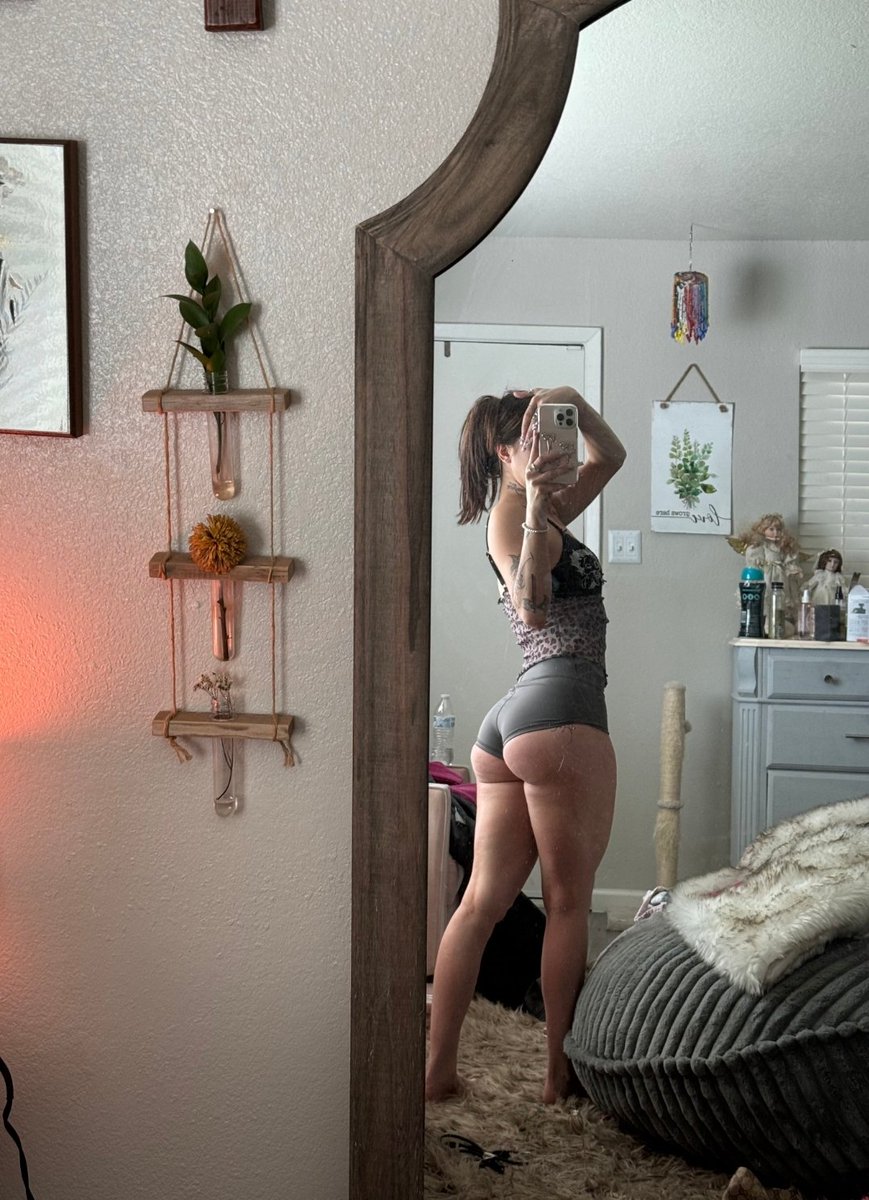 LinaLustsForD's tweet photo. I miss @dickdanny69 and his big cock so muchhhh I had to orgasm all day to the thought of him fucking me senseless againnnn 🤤😵‍💫 https://t.co/UllQ3f302X