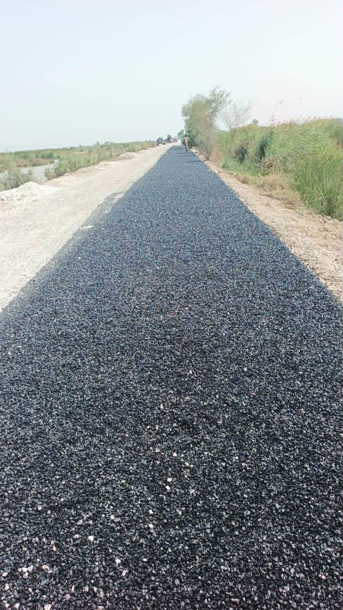 mangi_ali99679's tweet photo. Alhamdulillah! 🚧
Construction of the Radhan–Chodagi Road has begun through the efforts of Irfan Zafar Laghari, MNA NA-227.
Another promise turning into progress.
#PPPServingPeople
#PPPDigitalDadu https://t.co/Vr0JQxN0Fe