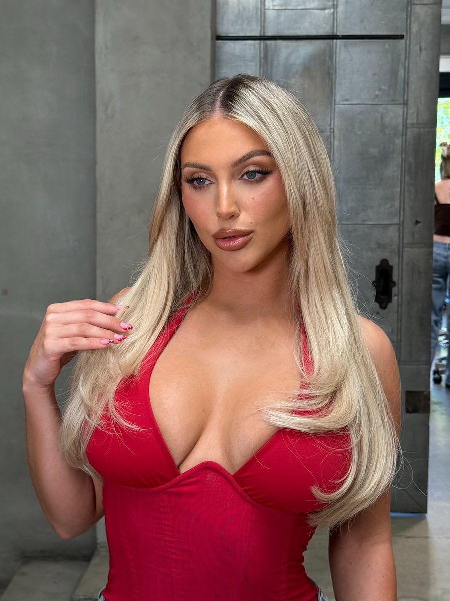 filmysoniya89's tweet photo. Name: Keely Gunner 🔥
Date of Birth: February 9, 1997
Age: 29 (as of 2026)
Height: Approx. 5'7" (170 cm)
Weight: Not publicly disclosed

Birthplace: United States
Nationality: American
Education: Not publicly disclosed
Profession: Model | Actress | Content Creator
Years Active: 2020 – Present

📸 Popular Content:

• Glamour and fashion modeling
• Lifestyle photography
• Professional entertainment projects
• Social media collaborations
• Behind-the-scenes creator content

💰 Net Worth:

Estimated $500K – $1M+ (unverified estimates)

💸 Income Sources:

• Modeling work
• Entertainment industry projects
• Brand sponsorships and endorsements
• Subscription-based creator platforms
• Social media promotions and affiliate marketing

📊 Social Media Presence:

• Instagram: Fashion, lifestyle, and modeling content
• X / Twitter: Updates, promotions, and fan engagement
• Other creator platforms: Active across various digital platforms

✨ Content Style:

• Glamour and fashion photography
• Lifestyle and travel posts
• Fitness and wellness-themed content
• Professional photoshoots
• Engaging reels and short-form videos

❤️ Relationship:

Not publicly disclosed

📈 Public Image:

Keely Gunner is recognized for her work as a model, actress, and digital creator. She has built a dedicated online following through professional projects, glamorous photoshoots, and an active social media presence, where she shares fashion, lifestyle, and creator-focused content. ✨💕
