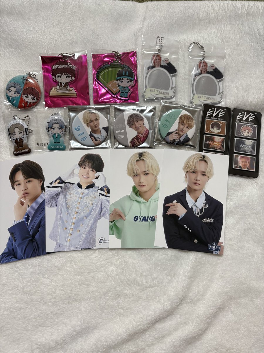 Hsj_ka2's tweet photo. 超特急　生写真　ミニフォト　交換　買取

【譲】⬇️

【求】交換（💙💚集合）　or　定価買取

お気軽にお声掛けください🙂‍↕️
7/14.15.8/9手渡し https://t.co/CR9h8G2CUx