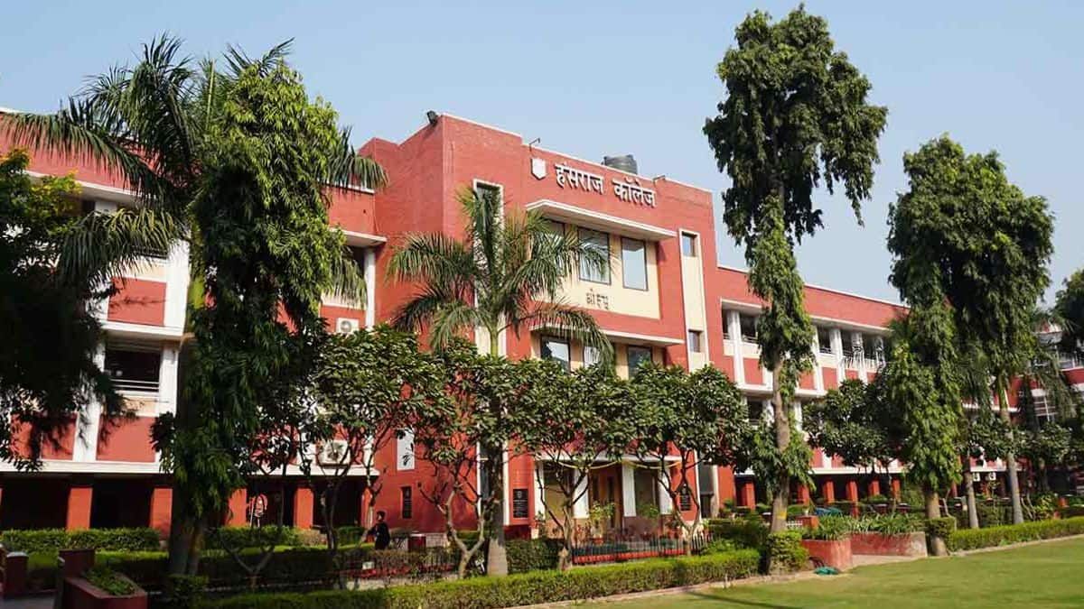 careers360's tweet photo. Hansraj College Recruitment 2026: Apply for JRF, project associate posts under ANRF project; eligibility
Story: https://t.co/cQpU20XFeP
#HansrajCollege #DelhiUniversity #JRFRecruitment #ProjectAssociate #ANRF #ResearchJobs #AIResearch #CSIRUGCNET #GATE https://t.co/5vOfmZp1LO