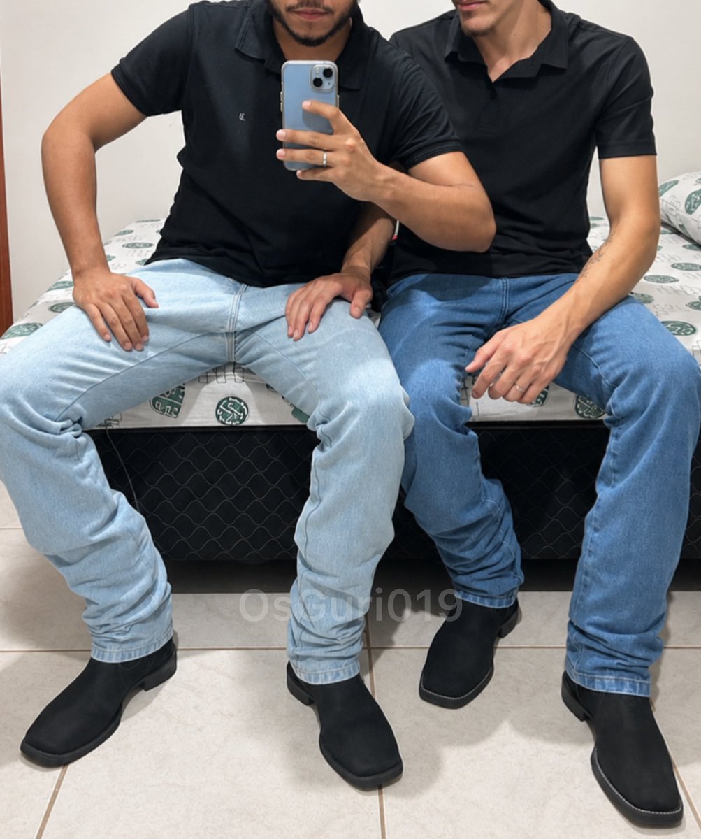 cowboy___42's tweet photo. Eae. Bora fazer amizades?

#agroboy #casal #cowboys https://t.co/hqWlxQh3HP