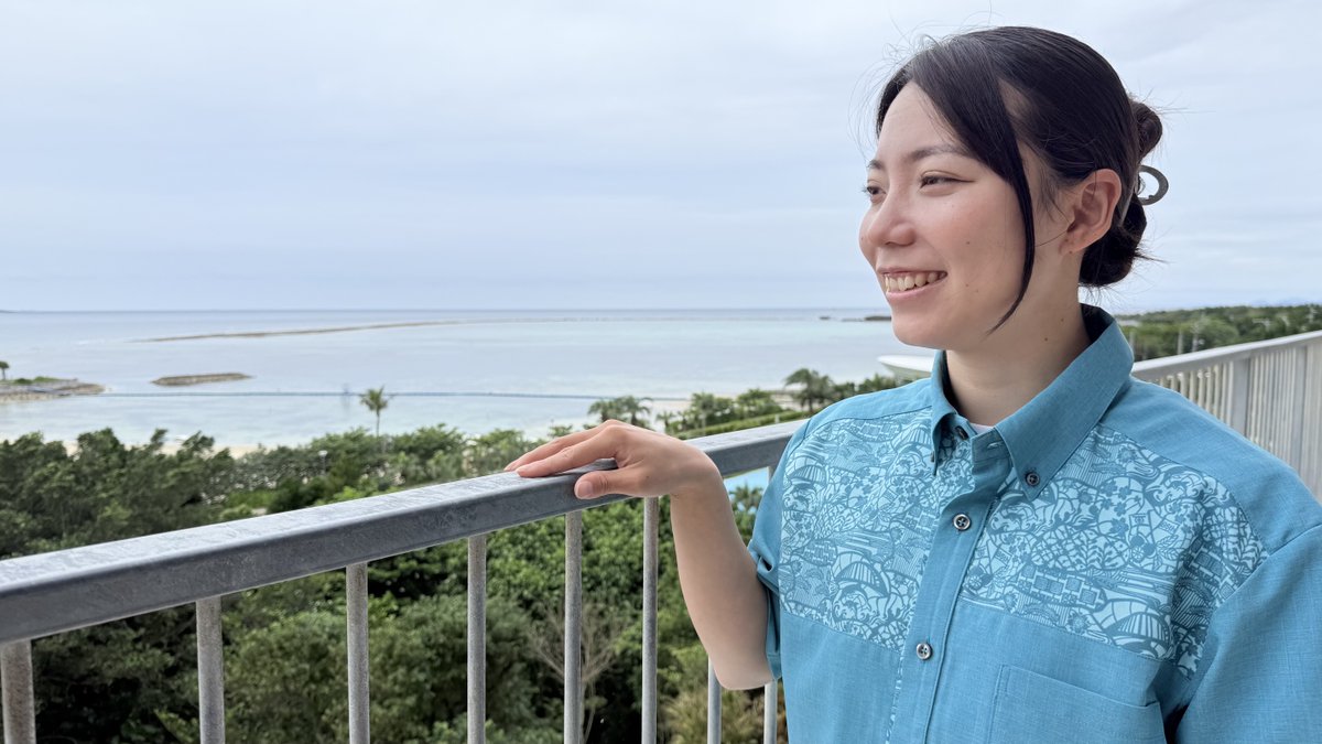 motobusakura's tweet photo. ＃沖縄県 本部町オリジナルの「＃かりゆし」と「＃アロハ」を絶賛発売中！ デザインには ＃本部町 の魅力がいっぱい施されています！ ご家庭に一着！と言わず…何着でも！(笑)
＃本部町観光協会
＃もとぶかりゆし市場 https://t.co/TTBQ7lzrgd