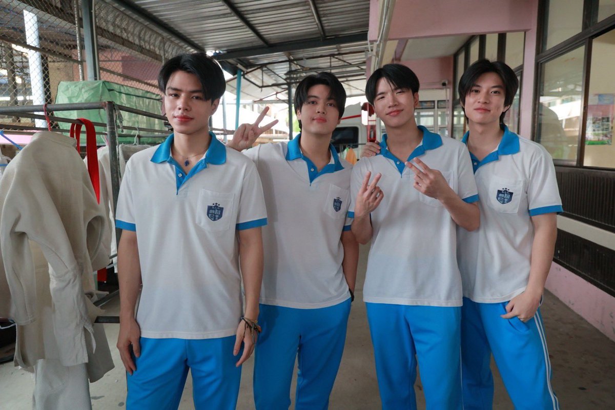Weirdo101Series's tweet photo. สวัสดีวันจันทร์ ส่งความสดใสมาให้คับผมมมม ✨💛

#WEIRDO101Series #GMMTV 
@sea_ta_lay @keenkeno_sp @aston_lv @aliazhl @20aungpao https://t.co/M8koR2m24h