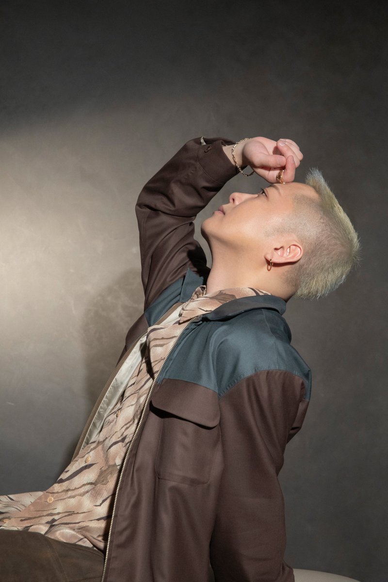 billboardlive_o's tweet photo. 【チケット情報】
ご好評により完売しておりました「大野雄大 (from Da-iCE) Billboard Live Tour 2026」ですが、7/22(水)大阪公演の立見チケット追加販売が決定！
https://t.co/bEjXxnVjpF

7/15(水)12:00～
ローソンチケットにて先着受付開始！

▼ご購入はこちら
https://t.co/jKOTxZy0sI
Lコード：52485
1stステージ：開場16:00 / 開演17:00 
2ndステージ：開場19:00 / 開演20:00

▼7/15(水)13:30〜公演グッズ発売！
https://t.co/0ank0EXj77

@Da_iCE_UDAI 
#大野雄大 #Da_iCE